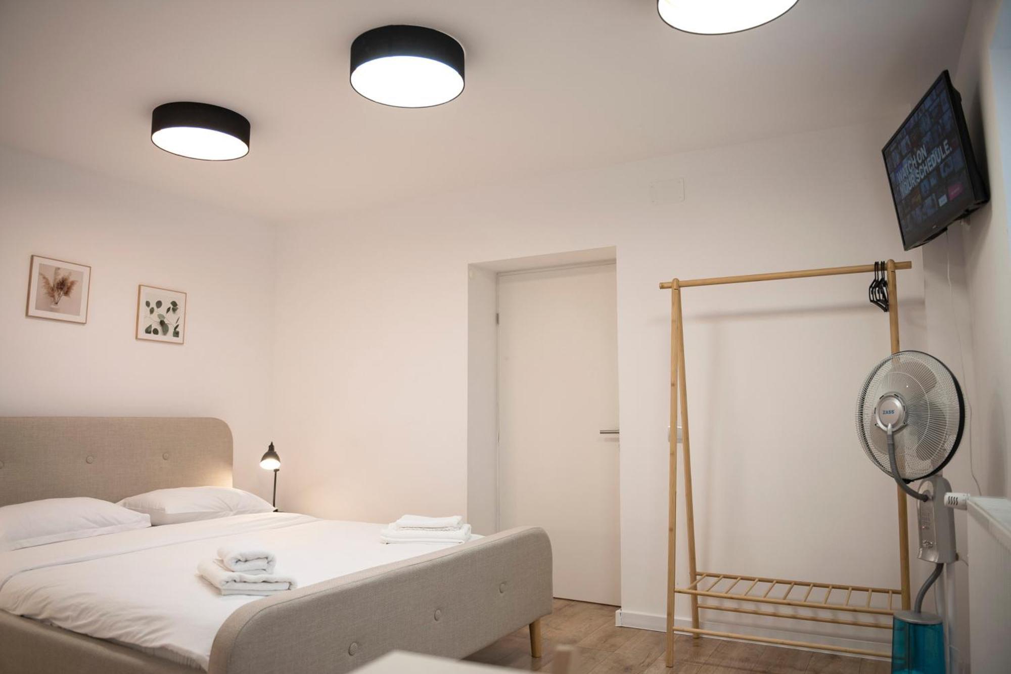 Lazynest Residence Bucureşti Cameră foto