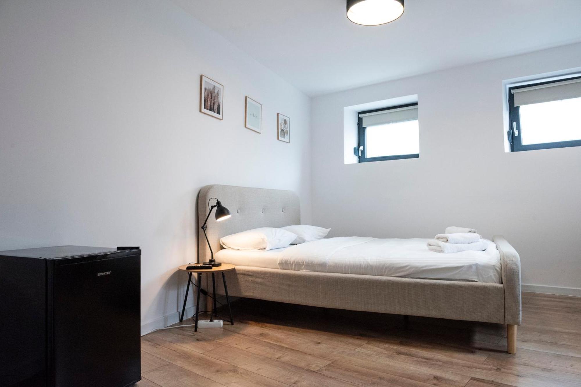 Lazynest Residence Bucureşti Cameră foto